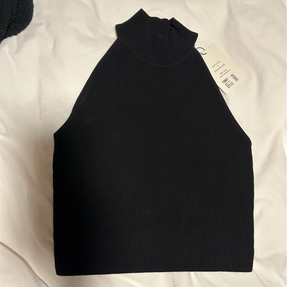 Stitch and Feather mock neck tank